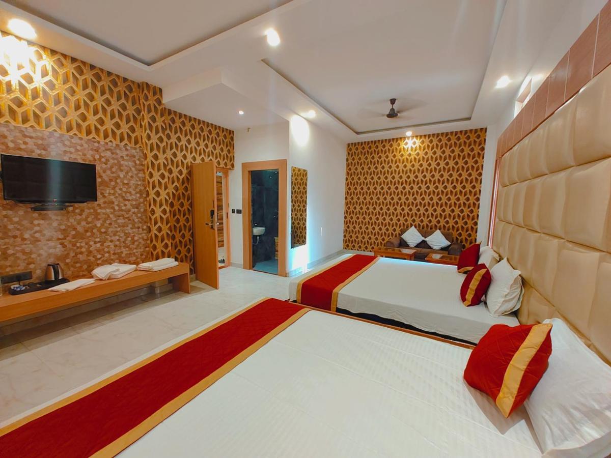 Avadh Sunshine Palace Hotel And Resort Ayodhya Kültér fotó