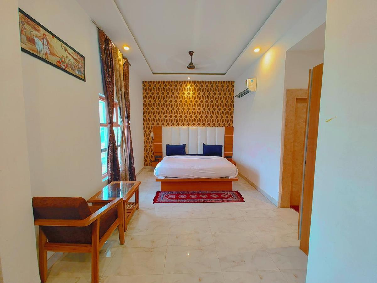Avadh Sunshine Palace Hotel And Resort Ayodhya Kültér fotó