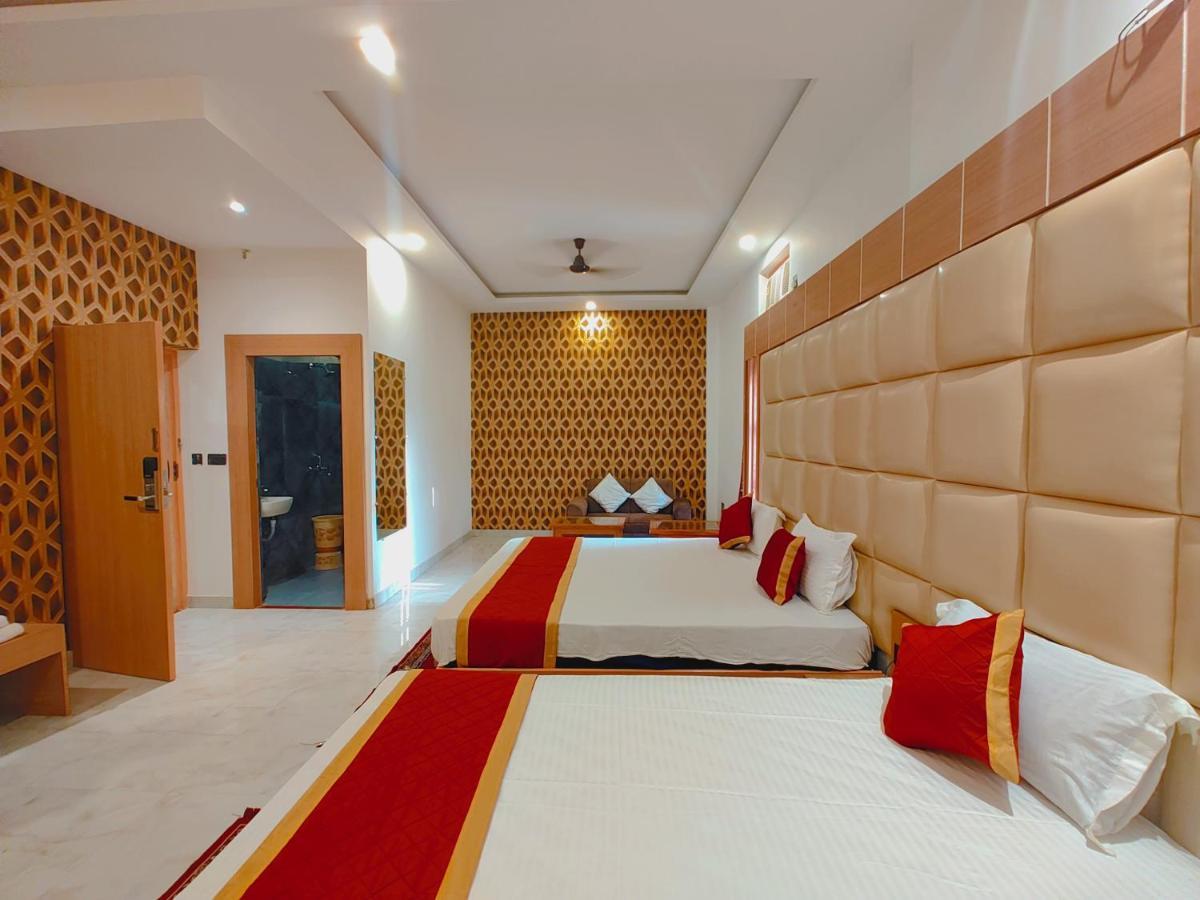 Avadh Sunshine Palace Hotel And Resort Ayodhya Kültér fotó