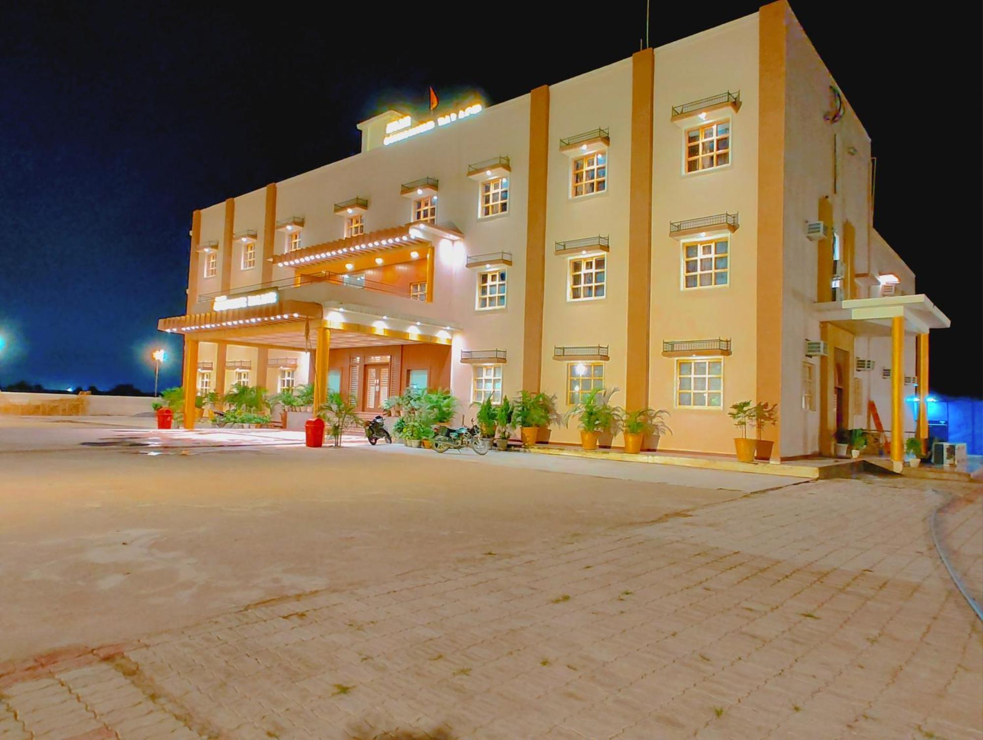 Avadh Sunshine Palace Hotel And Resort Ayodhya Kültér fotó