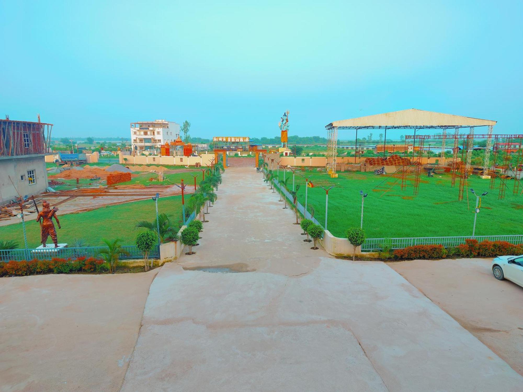 Avadh Sunshine Palace Hotel And Resort Ayodhya Kültér fotó