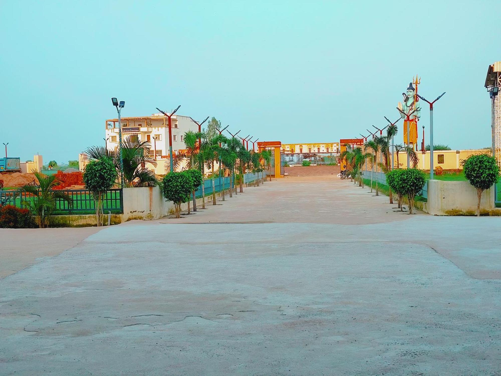Avadh Sunshine Palace Hotel And Resort Ayodhya Kültér fotó