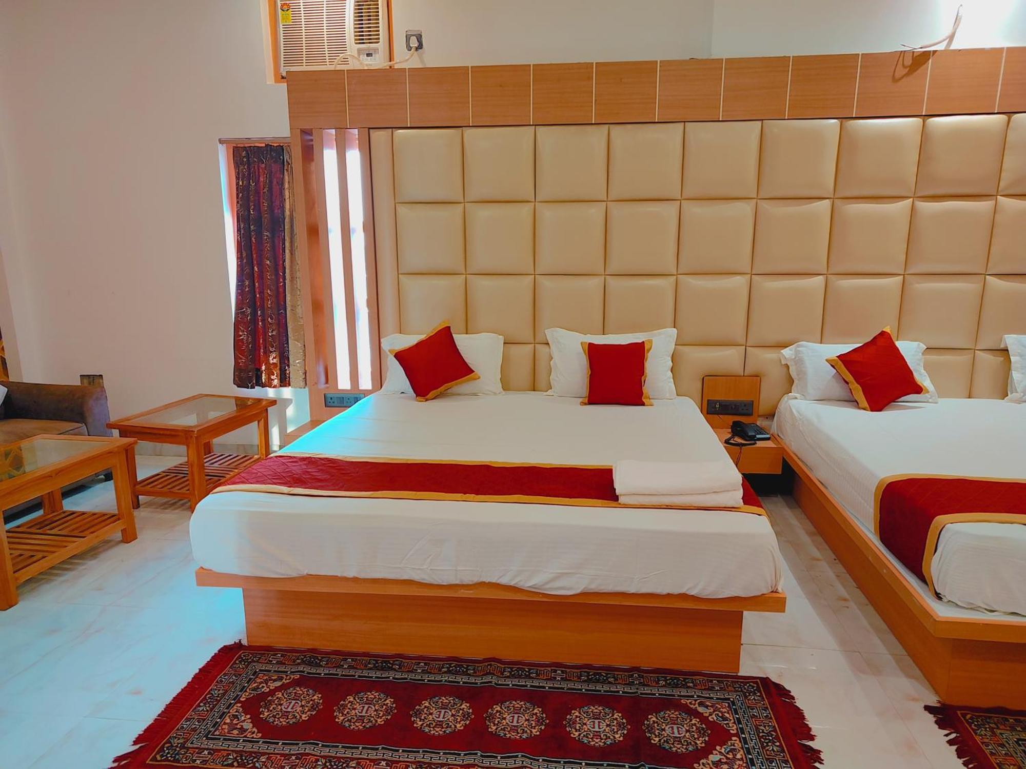 Avadh Sunshine Palace Hotel And Resort Ayodhya Kültér fotó