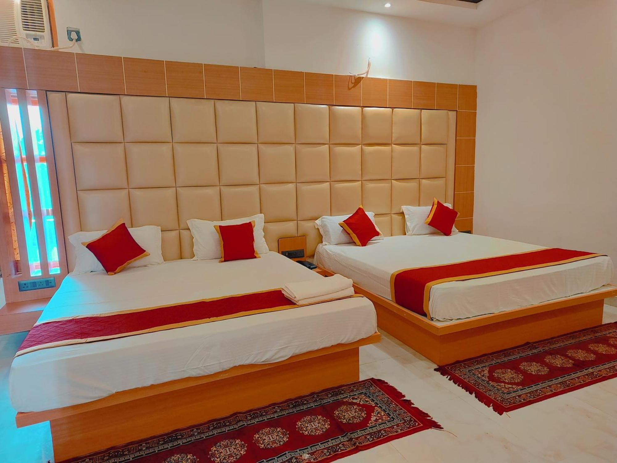 Avadh Sunshine Palace Hotel And Resort Ayodhya Kültér fotó